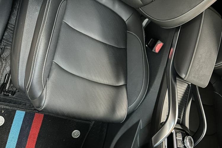 Used Geely Auto Emgrand X7 Sport 2022 Boyue X 1.8TD DCT Smart Model Right Front Seat