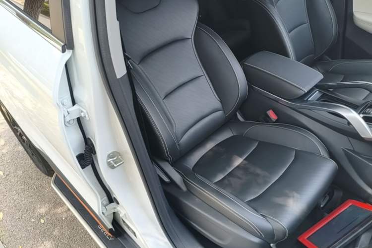 Used Geely Auto Emgrand X7 Sport 2022 Boyue X 1.8TD DCT Smart Model Right Front Seat