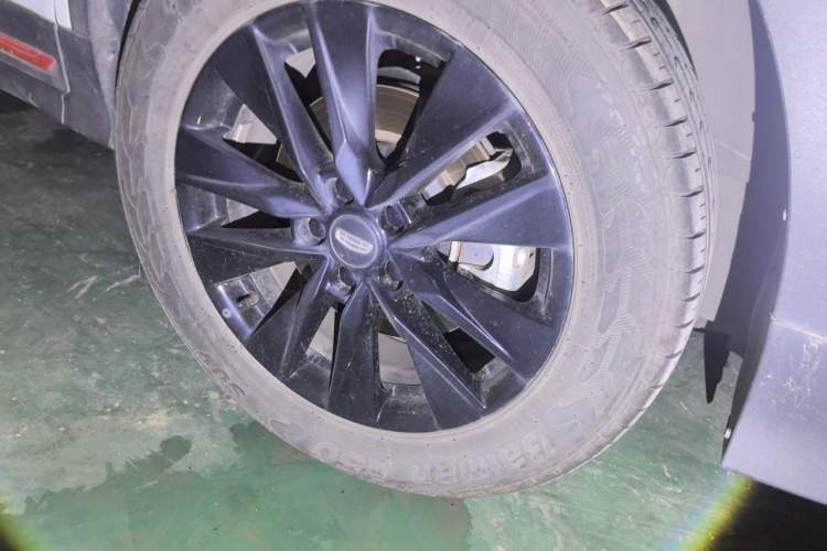 Used Geely Auto Emgrand X7 Sport 2022 Boyue X 1.8TD DCT Smart Model Right Front Wheel Hub