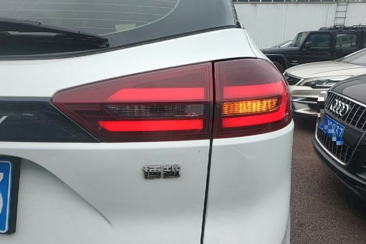 Used Geely Auto Emgrand X7 Sport 2022 1.8TD DCT Zhiya Trim Right Rear Taillight