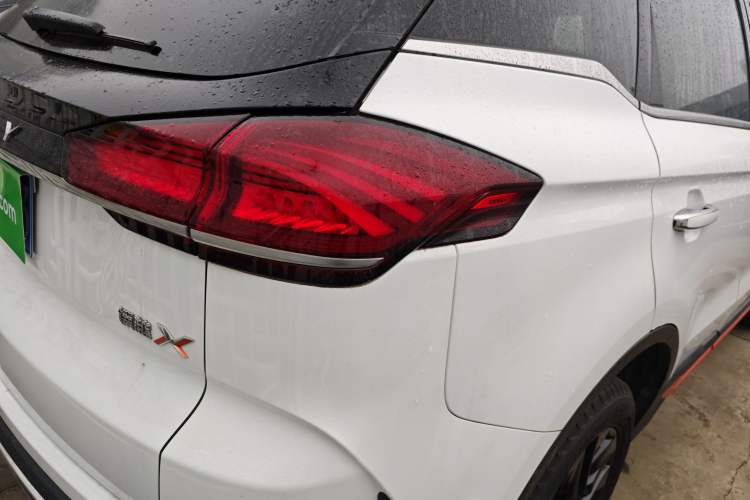 Used Geely Auto Emgrand X7 Sport 2022 Boyue X 1.8TD DCT Smart Model Right Rear Taillight