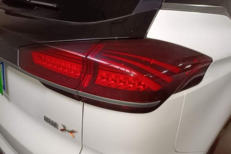 Used Geely Auto Emgrand X7 Sport 2022 Boyue X 1.8TD DCT Smart Model Right Rear Taillight