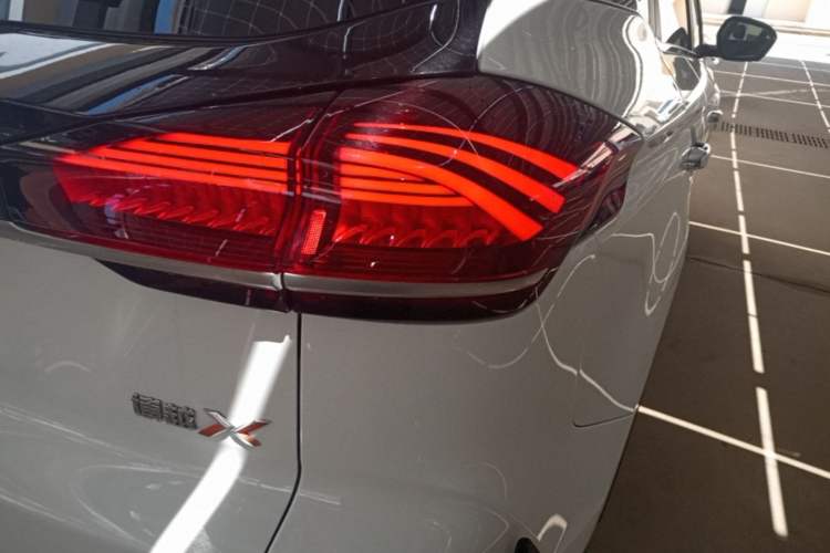 Used Geely Auto Emgrand X7 Sport 2022 Boyue X 1.8TD DCT Smart Model Right Rear Taillight