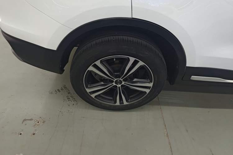 Used Geely Auto Emgrand X7 Sport 2022 1.8TD DCT Zhiya Trim Right Rear Wheel Hub