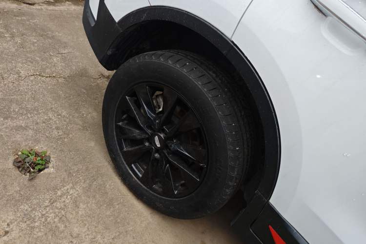 Used Geely Auto Emgrand X7 Sport 2022 Boyue X 1.8TD DCT Smart Model Right Rear Wheel Hub