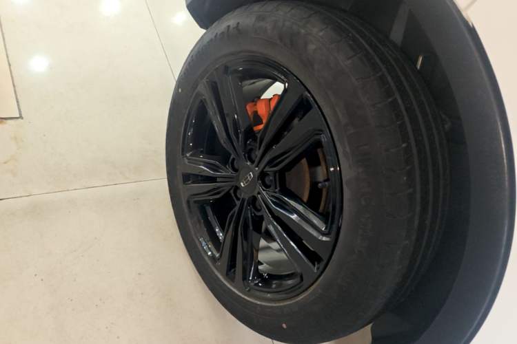 Used Geely Auto Emgrand X7 Sport 2022 Boyue X 1.8TD DCT ZhiZun Edition Right Rear Wheel Hub