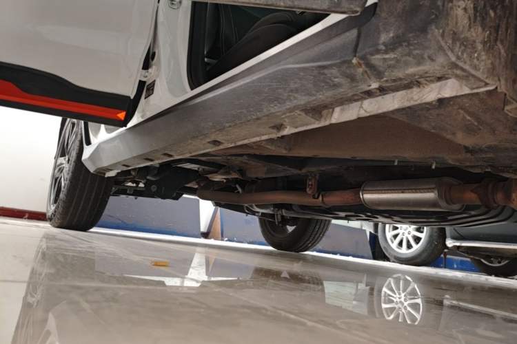 Used Geely Auto Emgrand X7 Sport 2022 Boyue X 1.8TD DCT ZhiZun Edition Right Side Sill