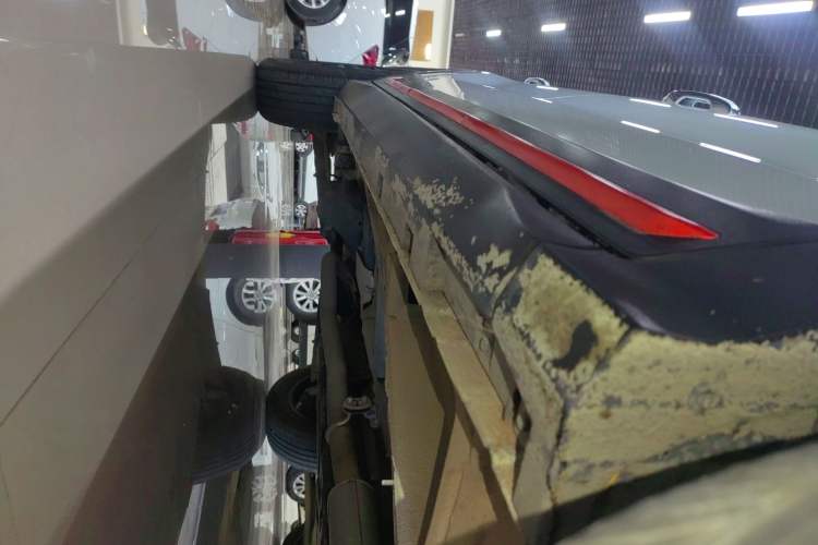 Used Geely Auto Emgrand X7 Sport 2022 Boyue X 1.8TD DCT Smart Model Right Side Sill