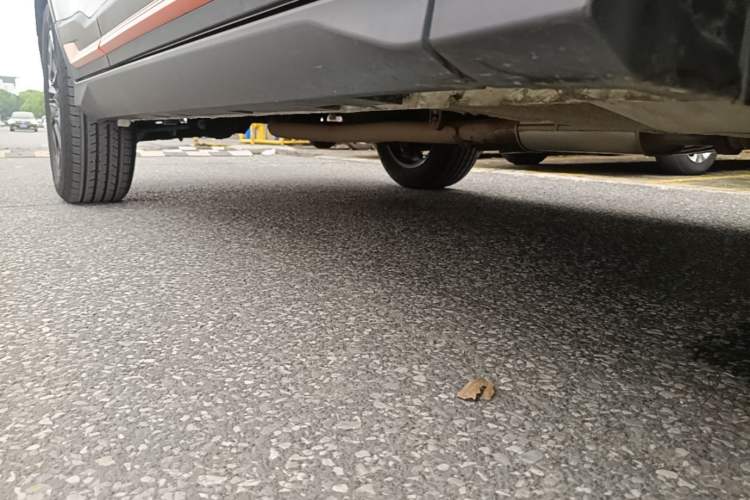 Used Geely Auto Emgrand X7 Sport 2022 Boyue X 1.8TD DCT Smart Model Right Side Sill