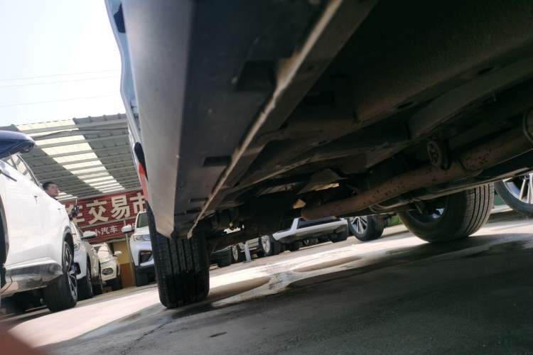 Used Geely Auto Emgrand X7 Sport 2022 Boyue X 1.8TD DCT Smart Model Right Side Sill