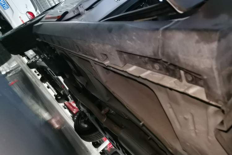 Used Geely Auto Emgrand X7 Sport 2022 Boyue X 1.8TD DCT Smart Model Right Side Sill
