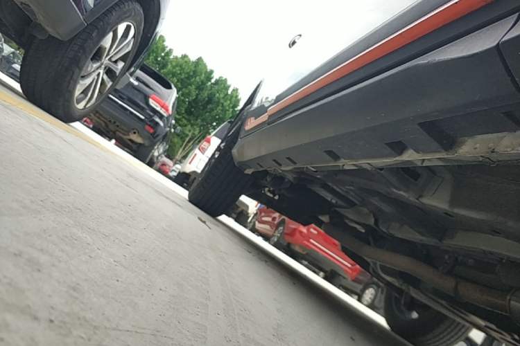Used Geely Auto Emgrand X7 Sport 2022 Boyue X 1.8TD DCT Smart Model Right Side Sill