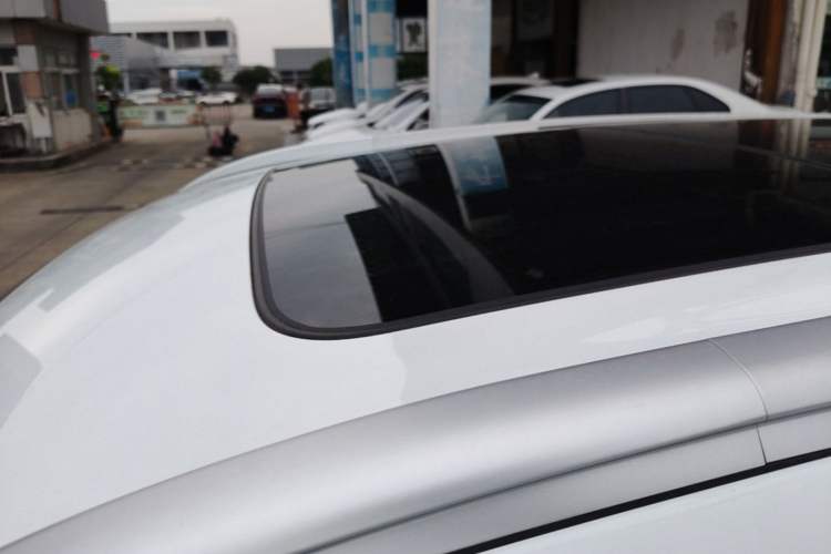 Used Geely Auto Emgrand X7 Sport 2022 1.8TD DCT Zhiya Trim Roof