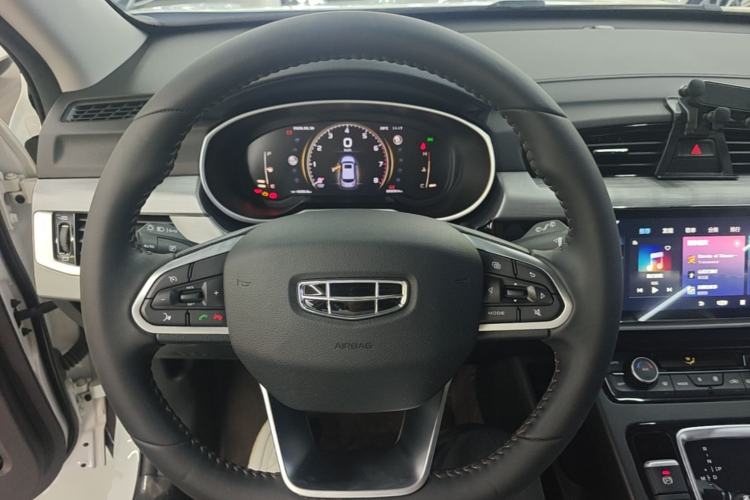 Used Geely Auto Emgrand X7 Sport 2022 1.8TD DCT Zhiya Trim Steering Wheel