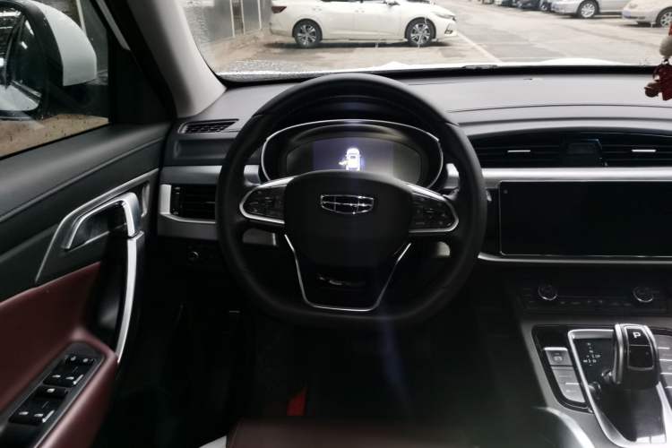 Used Geely Auto Emgrand X7 Sport 2022 1.8TD DCT Zhiya Trim Steering Wheel