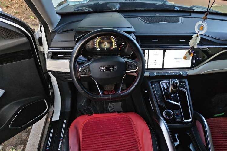 Used Geely Auto Emgrand X7 Sport 2022 Boyue X 1.8TD DCT Smart Model Steering Wheel