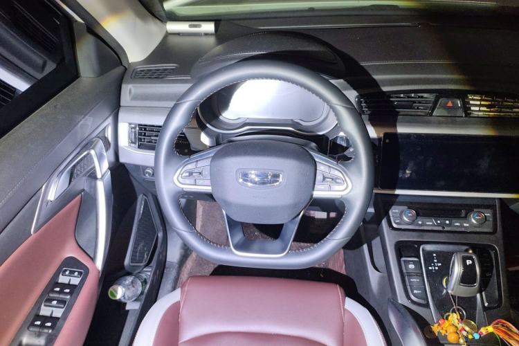 Used Geely Auto Emgrand X7 Sport 2022 1.8TD DCT Zhiya Trim Steering Wheel