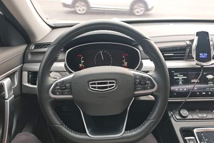 Used Geely Auto Emgrand X7 Sport 2022 1.8TD DCT Zhiya Trim Steering Wheel