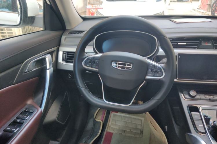 Used Geely Auto Emgrand X7 Sport 2022 1.8TD DCT Zhiya Trim Steering Wheel