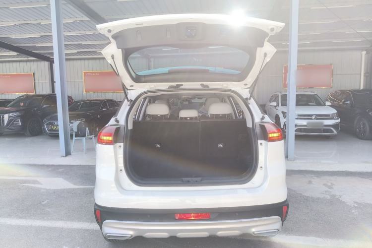 Used Geely Auto Emgrand X7 Sport 2022 1.8TD DCT Zhiya Trim Trunk