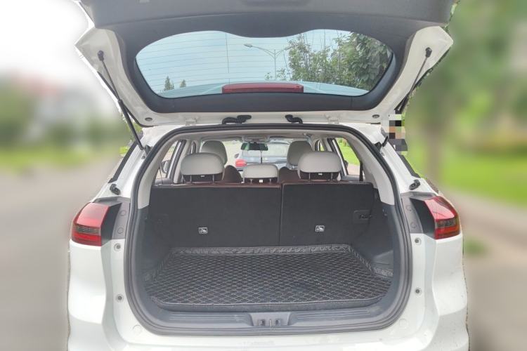 Used Geely Auto Emgrand X7 Sport 2022 1.8TD DCT Zhiya Trim Trunk