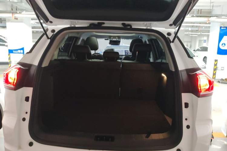 Used Geely Auto Emgrand X7 Sport 2022 Boyue X 1.8TD DCT Smart Model Trunk