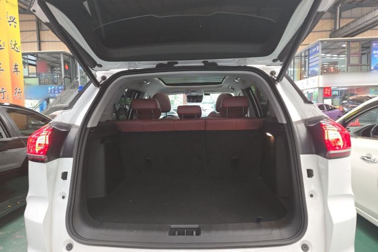Used Geely Auto Emgrand X7 Sport 2022 Boyue X 1.8TD DCT ZhiZun Edition Trunk