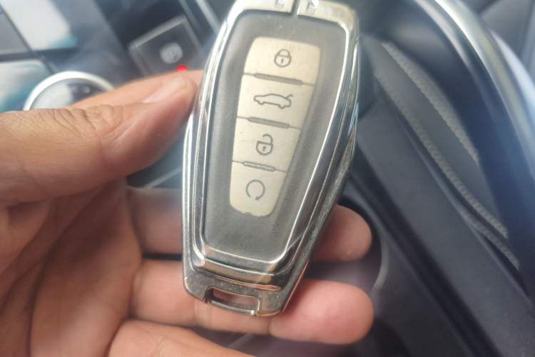 Used Geely Auto Emgrand X7 Sport 2022 Boyue X 1.8TD DCT Smart Model Vehicle Key