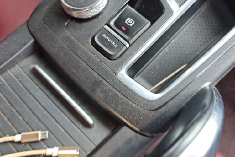 Used Geely Auto Emgrand X7 Sport 2022 Boyue X 1.8TD DCT ZhiZun Edition Vehicle Key