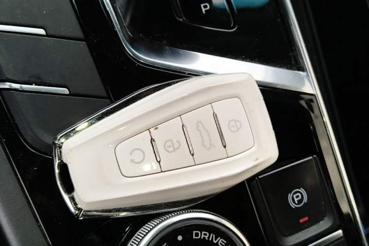 Used Geely Auto Emgrand X7 Sport 2022 Boyue X 1.8TD DCT ZhiShang Model Vehicle Key