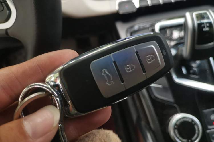 Used Geely Auto Emgrand X7 Sport 2022 Boyue X 1.8TD DCT Smart Model Vehicle Key