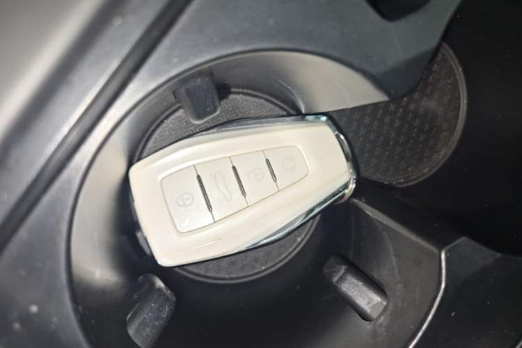 Used Geely Auto Emgrand X7 Sport 2022 Boyue X 1.8TD DCT ZhiZun Edition Vehicle Key