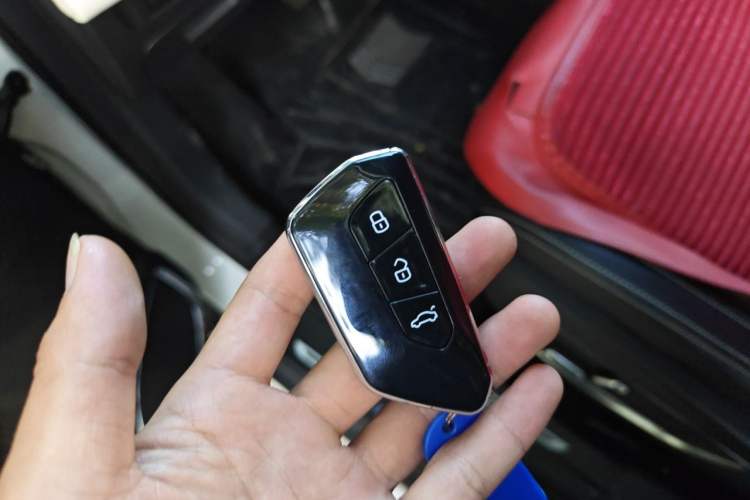Used Geely Auto Emgrand X7 Sport 2022 Boyue X 1.8TD DCT Smart Model Vehicle Key