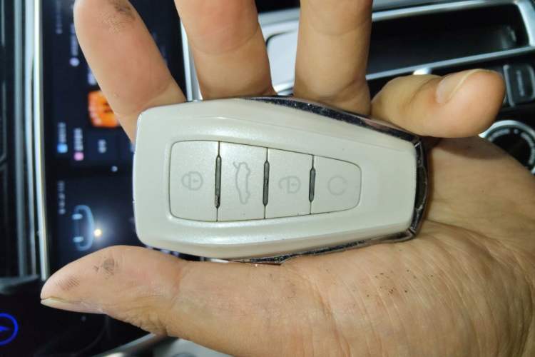 Used Geely Auto Emgrand X7 Sport 2022 Boyue X 1.8TD DCT Smart Connectivity Model Vehicle Key