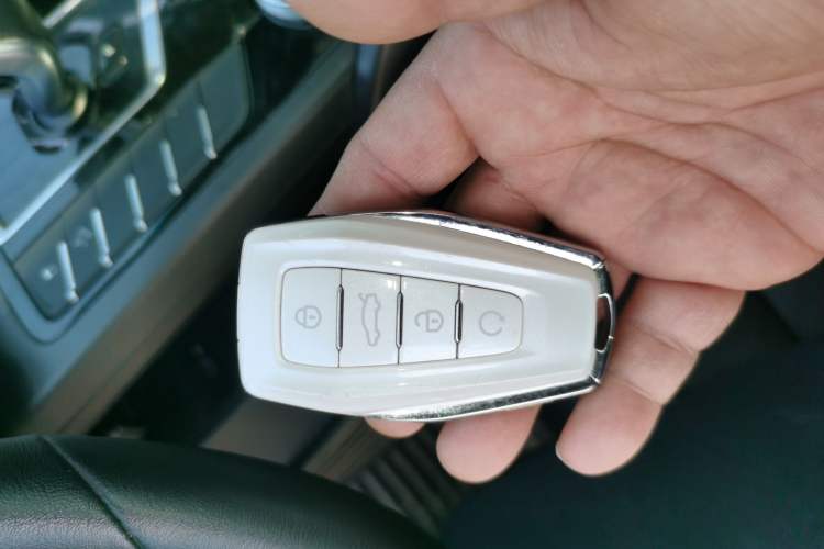 Used Geely Auto Emgrand X7 Sport 2022 Boyue X 1.8TD DCT Smart Model Vehicle Key