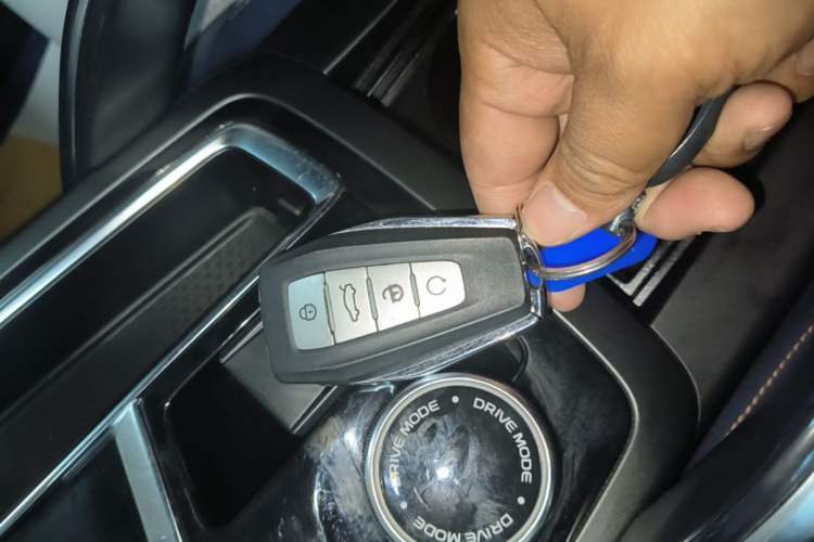 Used Geely Auto Emgrand X7 Sport 2022 Boyue X 1.8TD DCT Smart Edition Vehicle Key