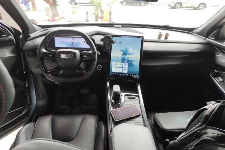 Used Geely Auto Emgrand X7 Sport 2023 Boyue COOL 1.5TD Smart Model Center Console