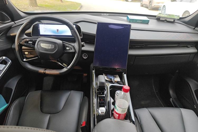 Used Geely Auto Emgrand X7 Sport 2023 Boyue COOL 1.5TD Smart Connect+ Center Console