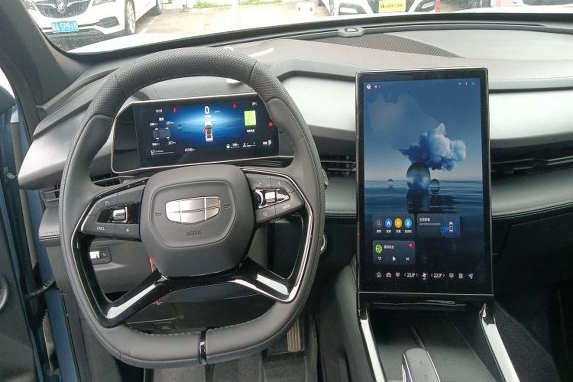 Used Geely Auto Emgrand X7 Sport 2023 Boyue COOL 1.5TD Smart Connect+ Center Console