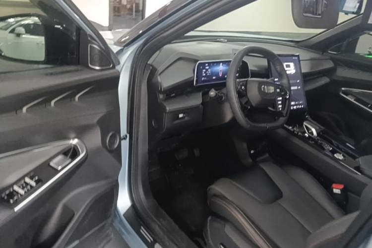 Used Geely Auto Emgrand X7 Sport 2023 Boyue COOL 1.5TD Smart Model Driver Seat