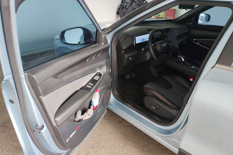 Used Geely Auto Emgrand X7 Sport 2023 Boyue COOL 1.5TD Smart Model Driver Seat
