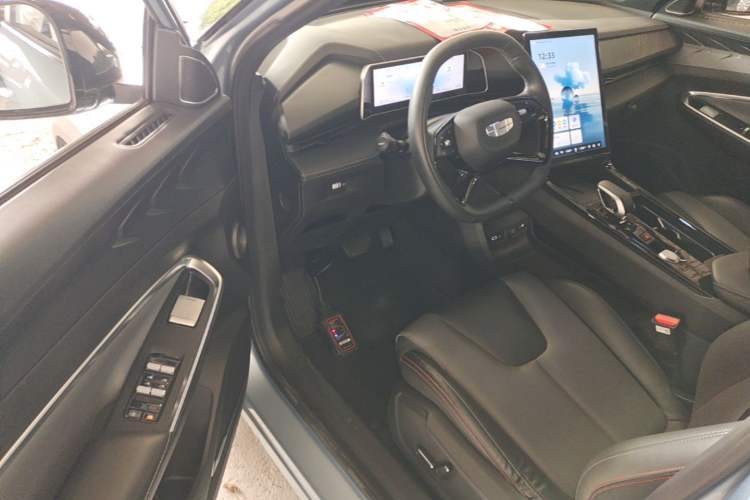 Used Geely Auto Emgrand X7 Sport 2023 Boyue COOL 1.5TD Smart Model Driver Seat