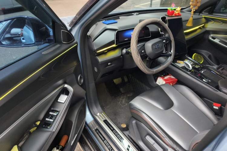 Used Geely Auto Emgrand X7 Sport 2023 Boyue COOL 1.5TD Smart Connectivity Model Driver Seat