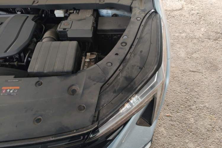 Used Geely Auto Emgrand X7 Sport 2023 Boyue COOL 1.5TD Smart Model Engine Bay Left