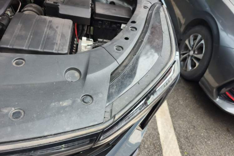 Used Geely Auto Emgrand X7 Sport 2023 Boyue COOL 1.5TD Smart Connectivity Model Engine Bay Left