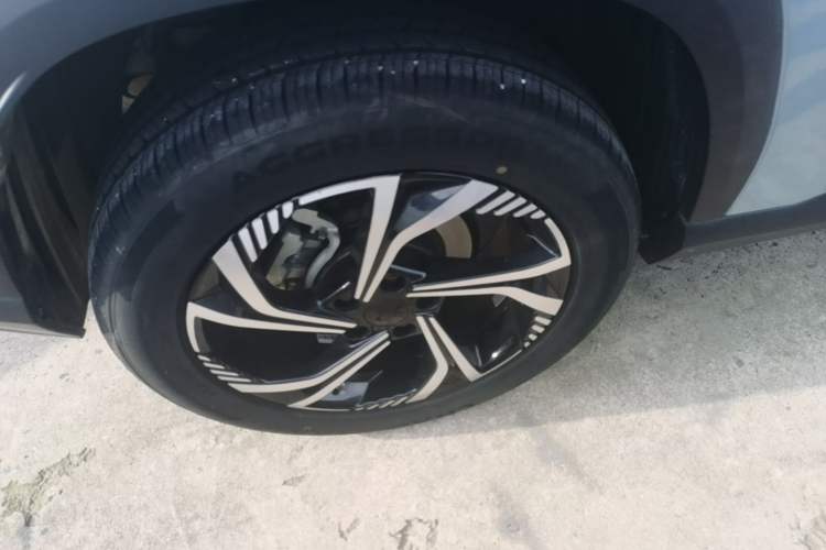 Used Geely Auto Emgrand X7 Sport 2023 Boyue COOL 1.5TD Smart Connect+ Exterior 5