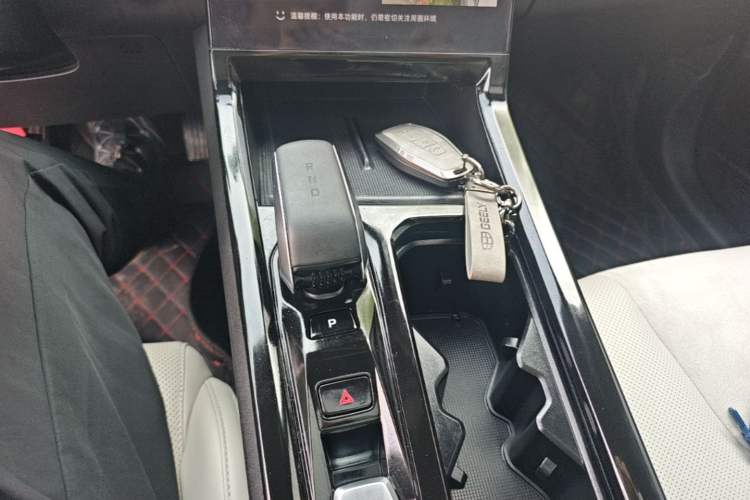 Used Geely Auto Emgrand X7 Sport 2023 Boyue COOL 1.5TD ZhiZun Edition Gear Lever