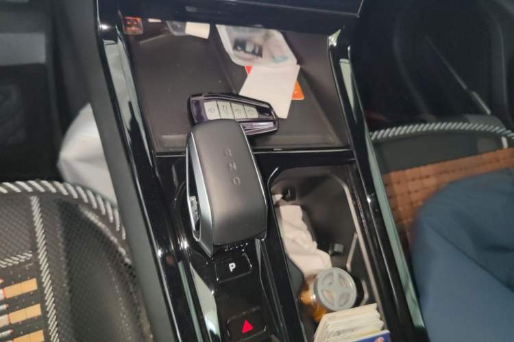 Used Geely Auto Emgrand X7 Sport 2023 Boyue COOL 1.5TD Smart Connect+ Gear Lever