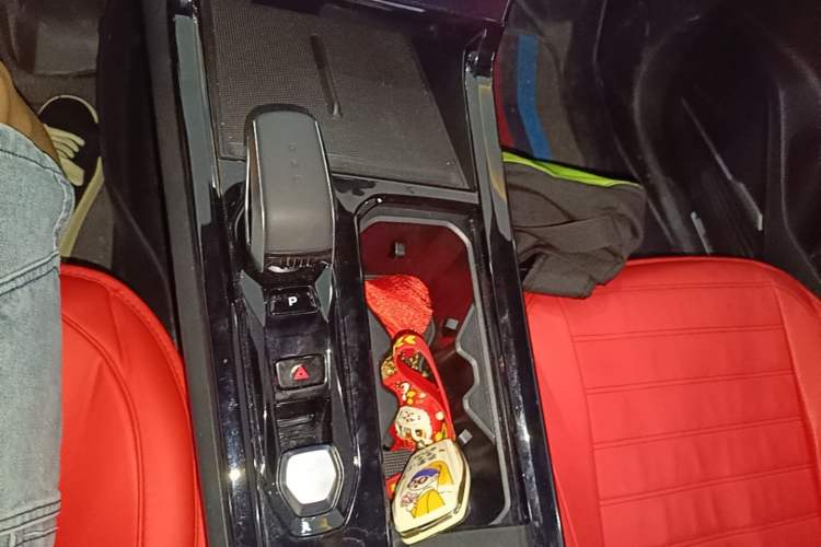 Used Geely Auto Emgrand X7 Sport 2023 Boyue COOL 1.5TD Smart Connect+ Gear Lever