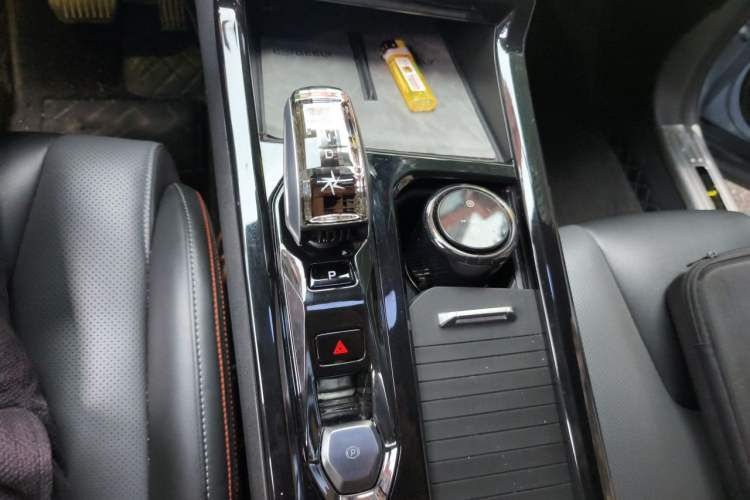 Used Geely Auto Emgrand X7 Sport 2023 Boyue COOL 1.5TD Smart Connectivity Model Gear Lever